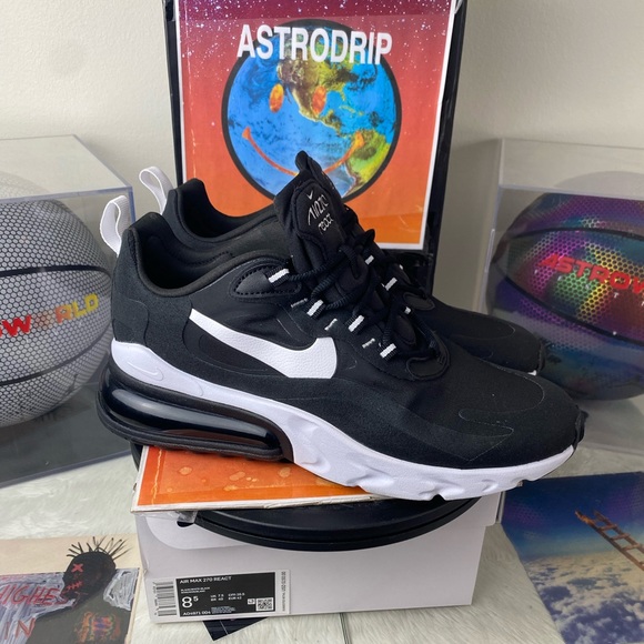 🆕 - Nike Air Max 270 React Black - Size: M 8.5/9 - Picture 2 of 12